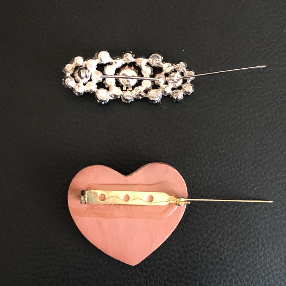 Fancy and Fabulous Brooch Pair 🎉 - Picture 3 of 4